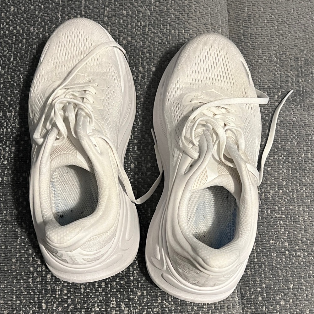 Hoka - Bondi 9